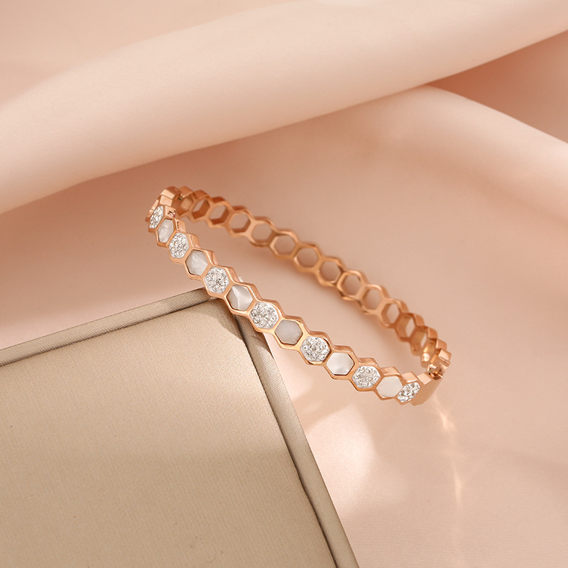 3:rose gold color plated