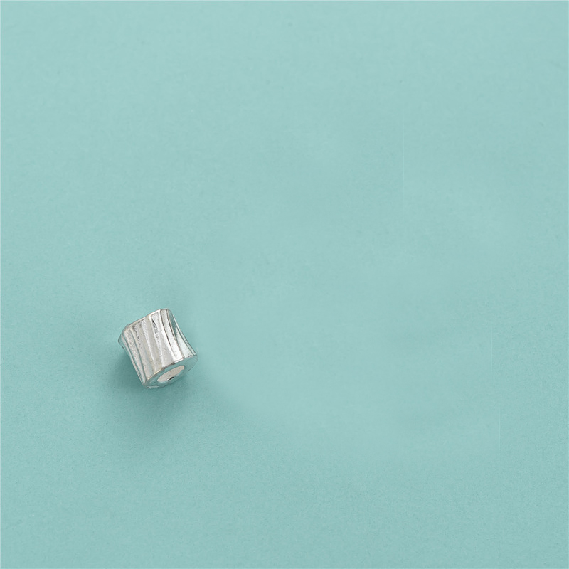 A 5x5.2mm