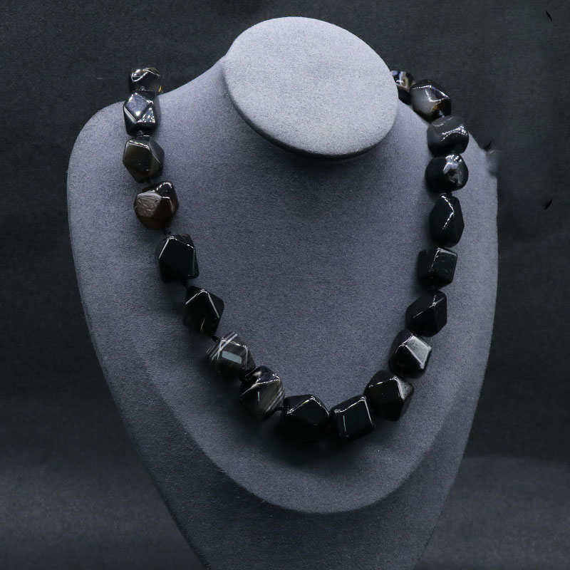 8 Black Agate