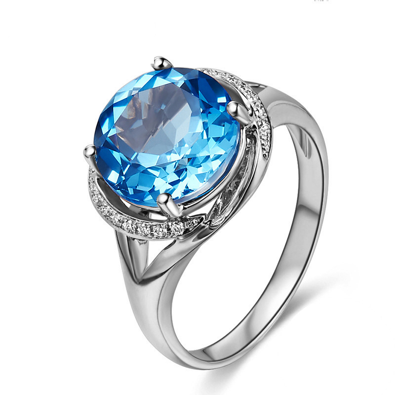 White gold sea blue diamond