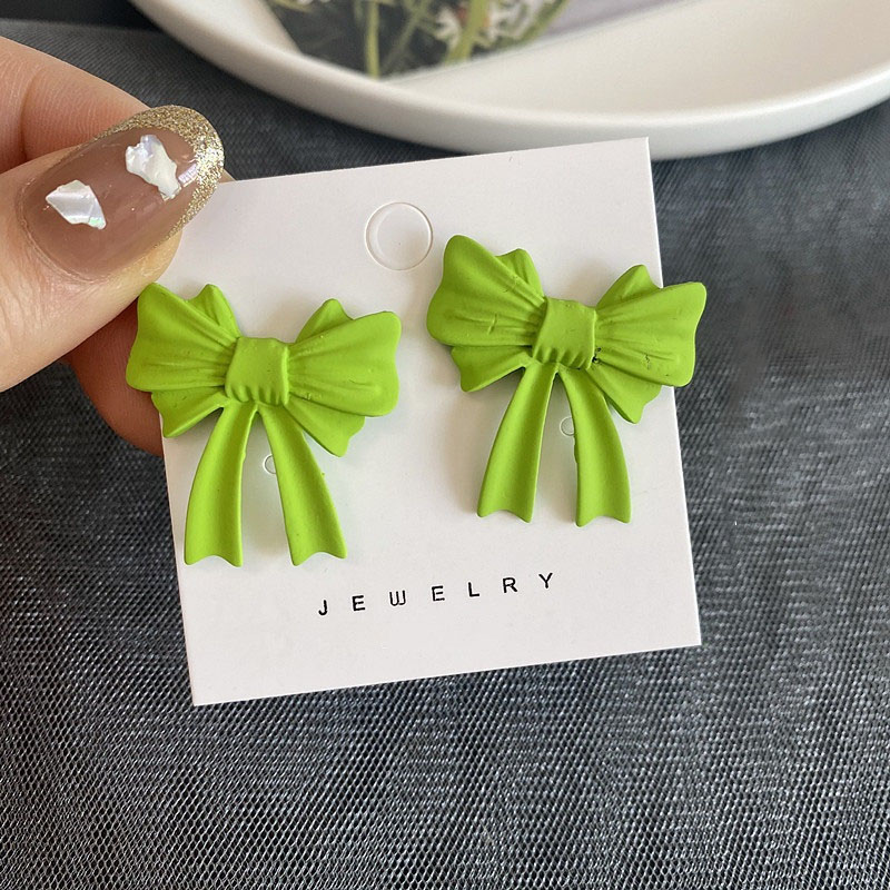 Multi-layer bow stud earrings 3cm