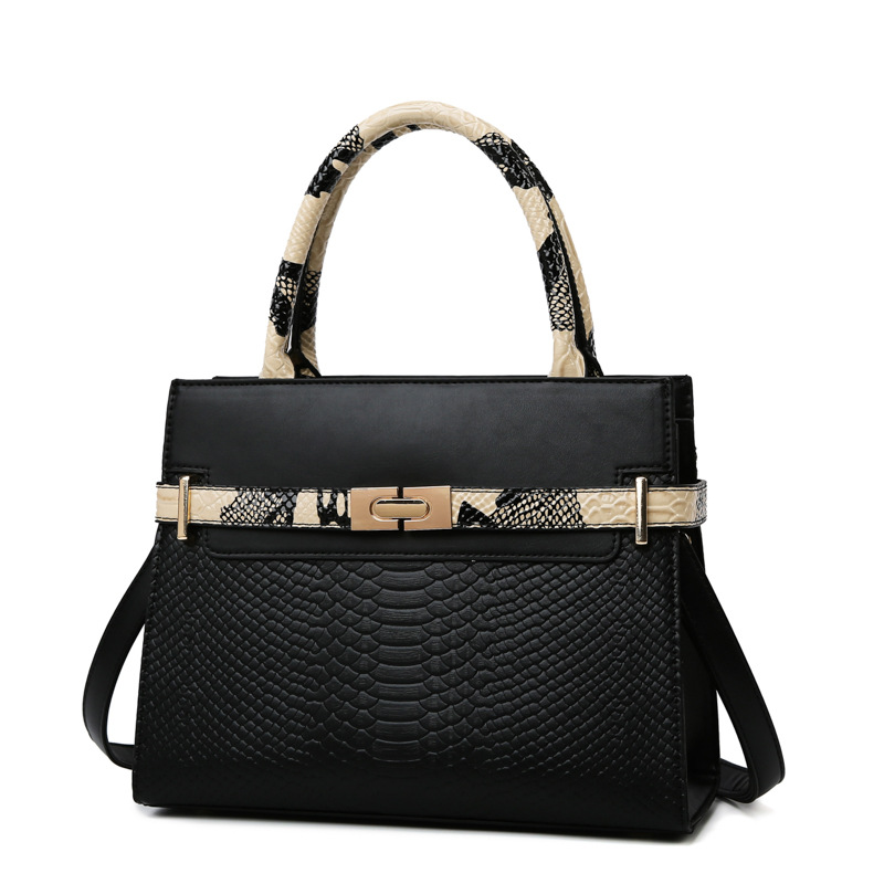 Black Serpentine single  bag