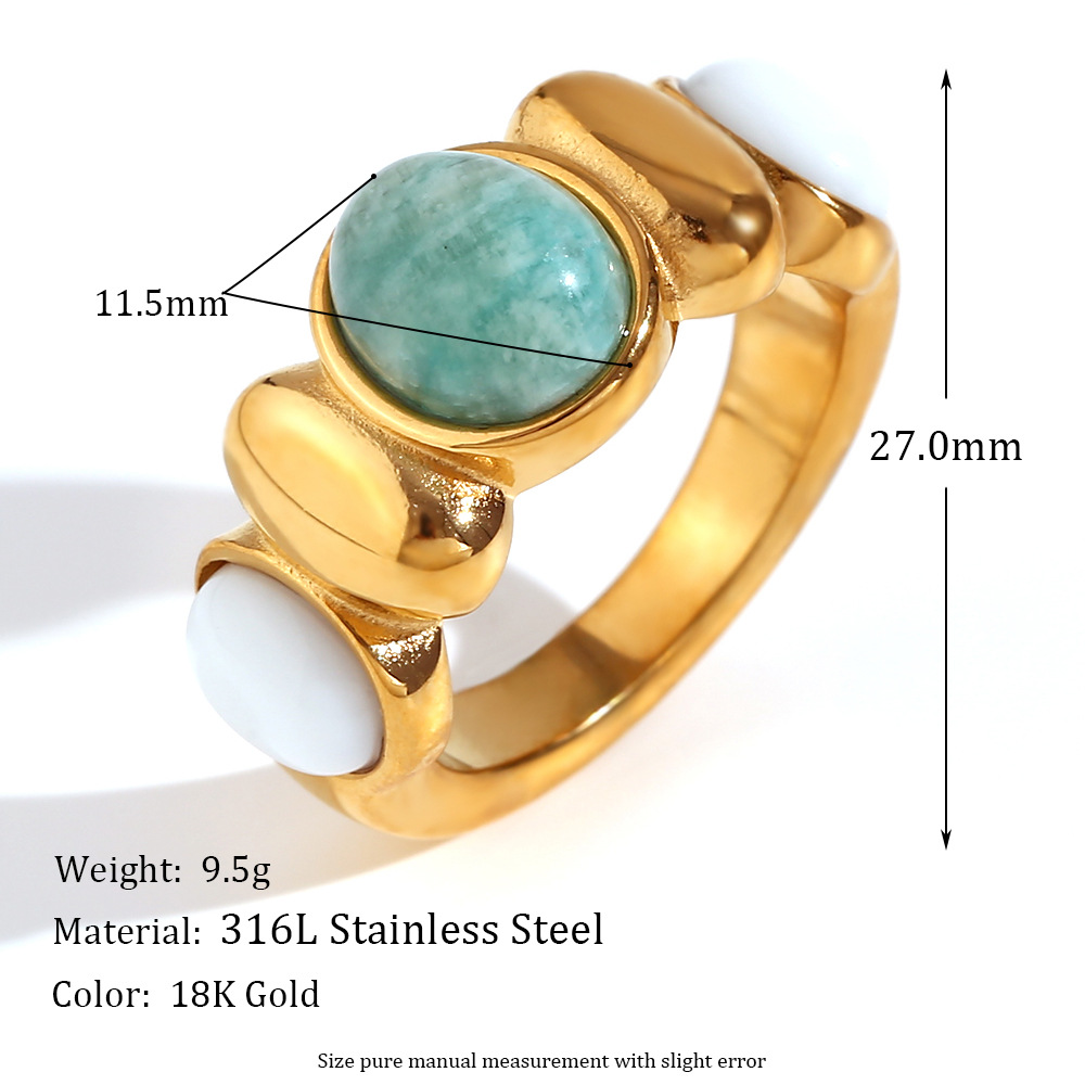 Oval Tianhe Stone white jade contrast ring - gold