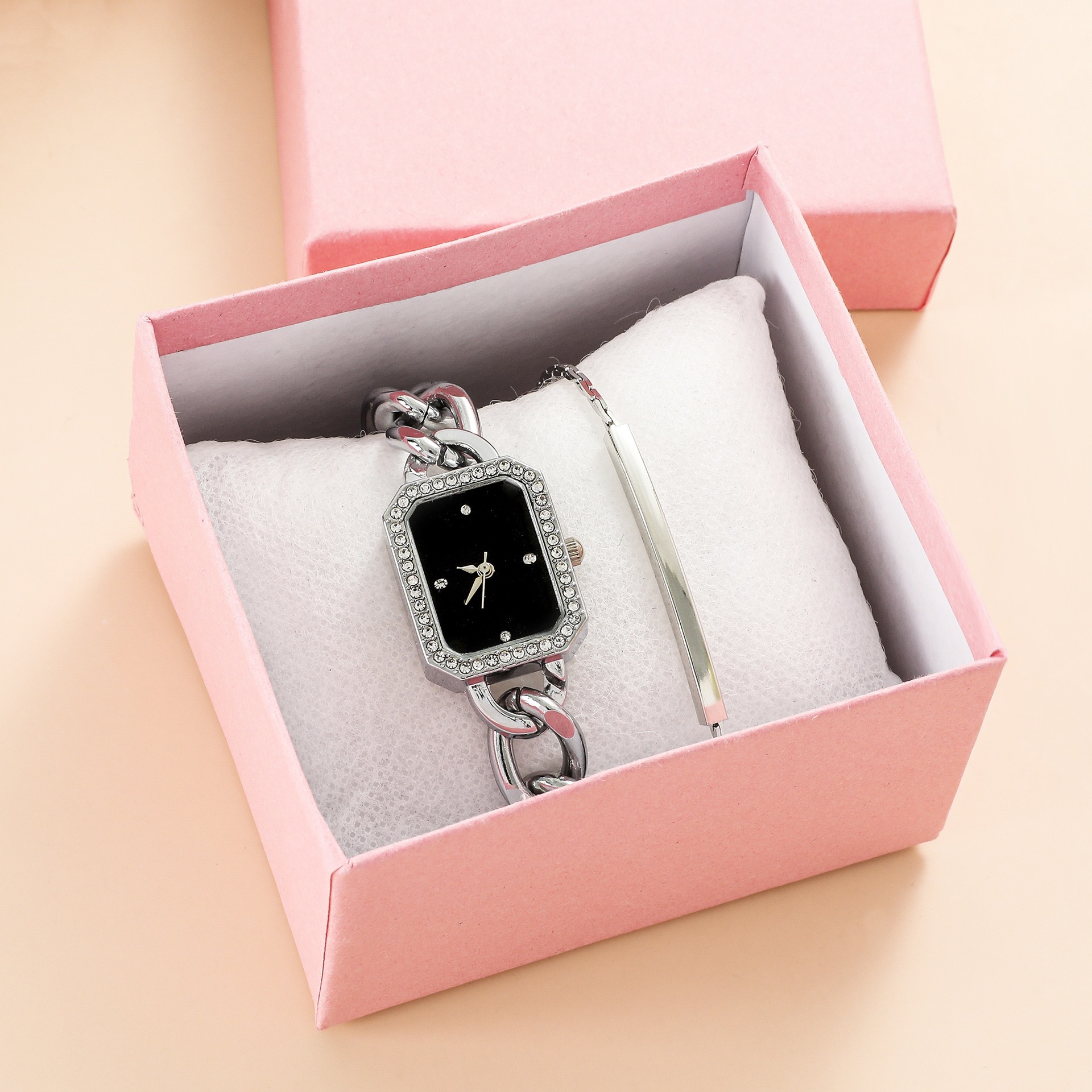 C watch, bracelet and box