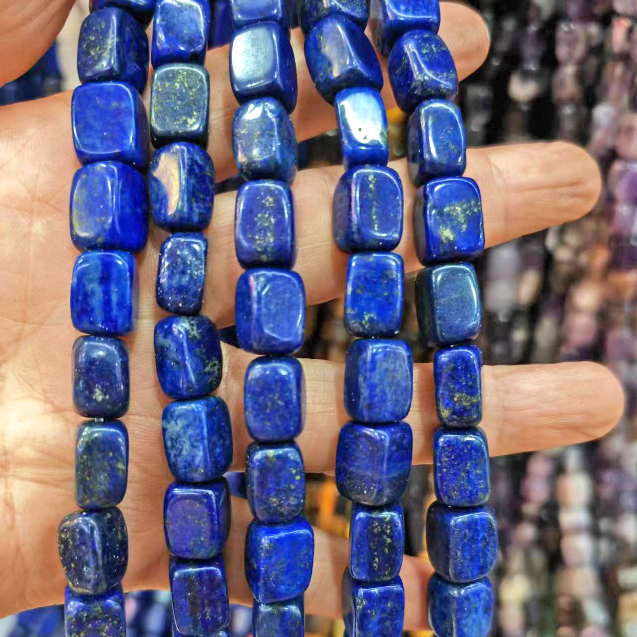 15 lapis lazuli