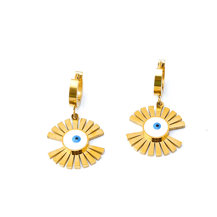 6:Earrings 2.1 cm