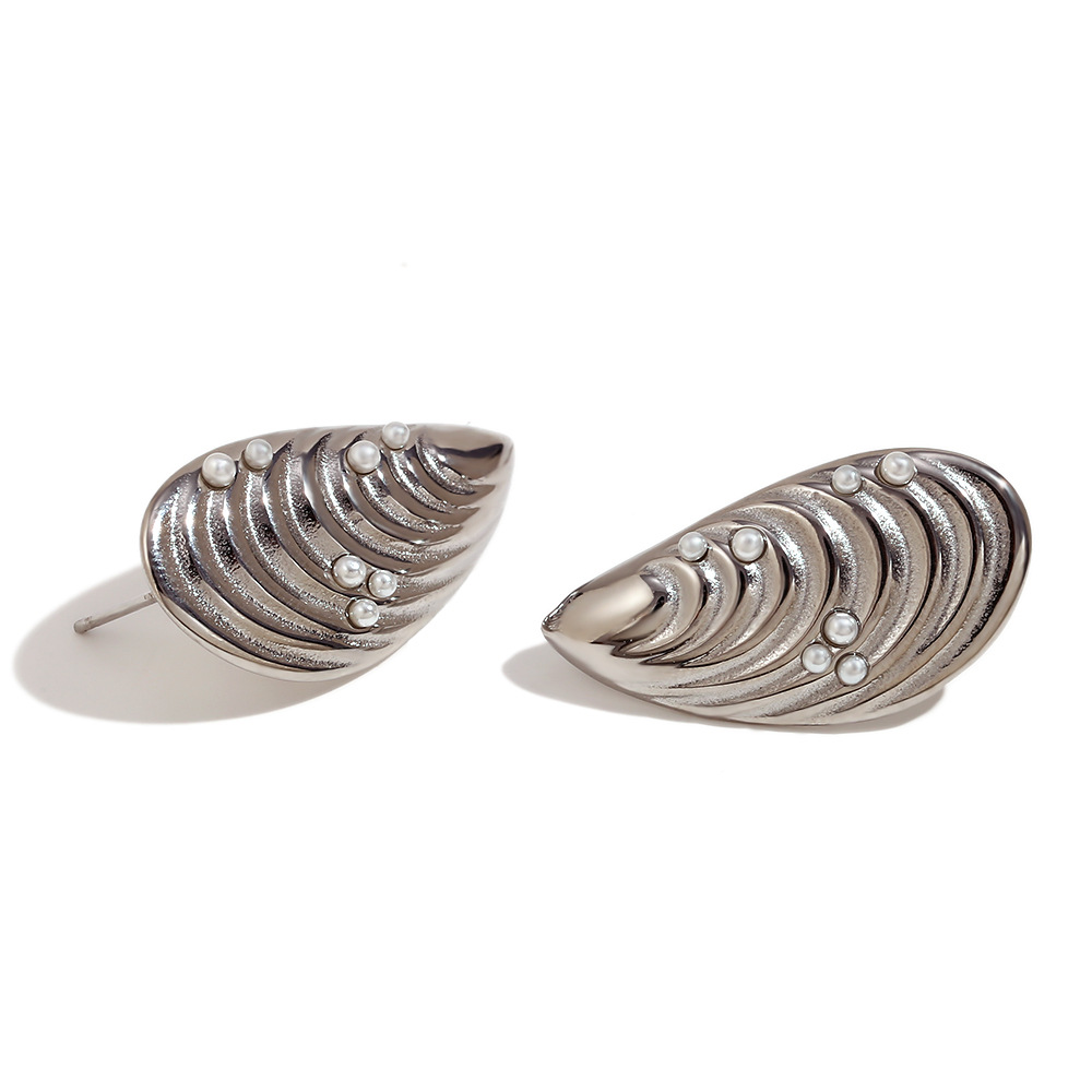 6:Pearl shell mussels earrings - steel color