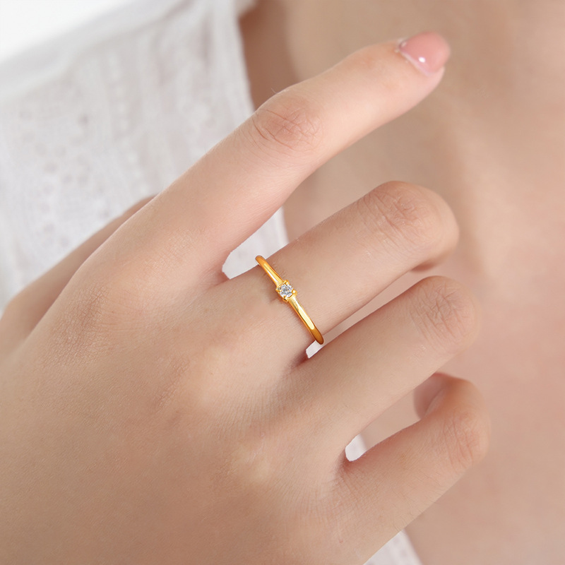 A521- White zircon Gold ring 6