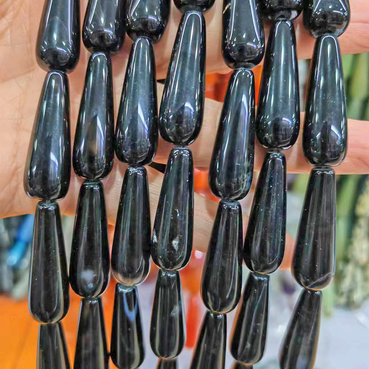 18 Black Agate