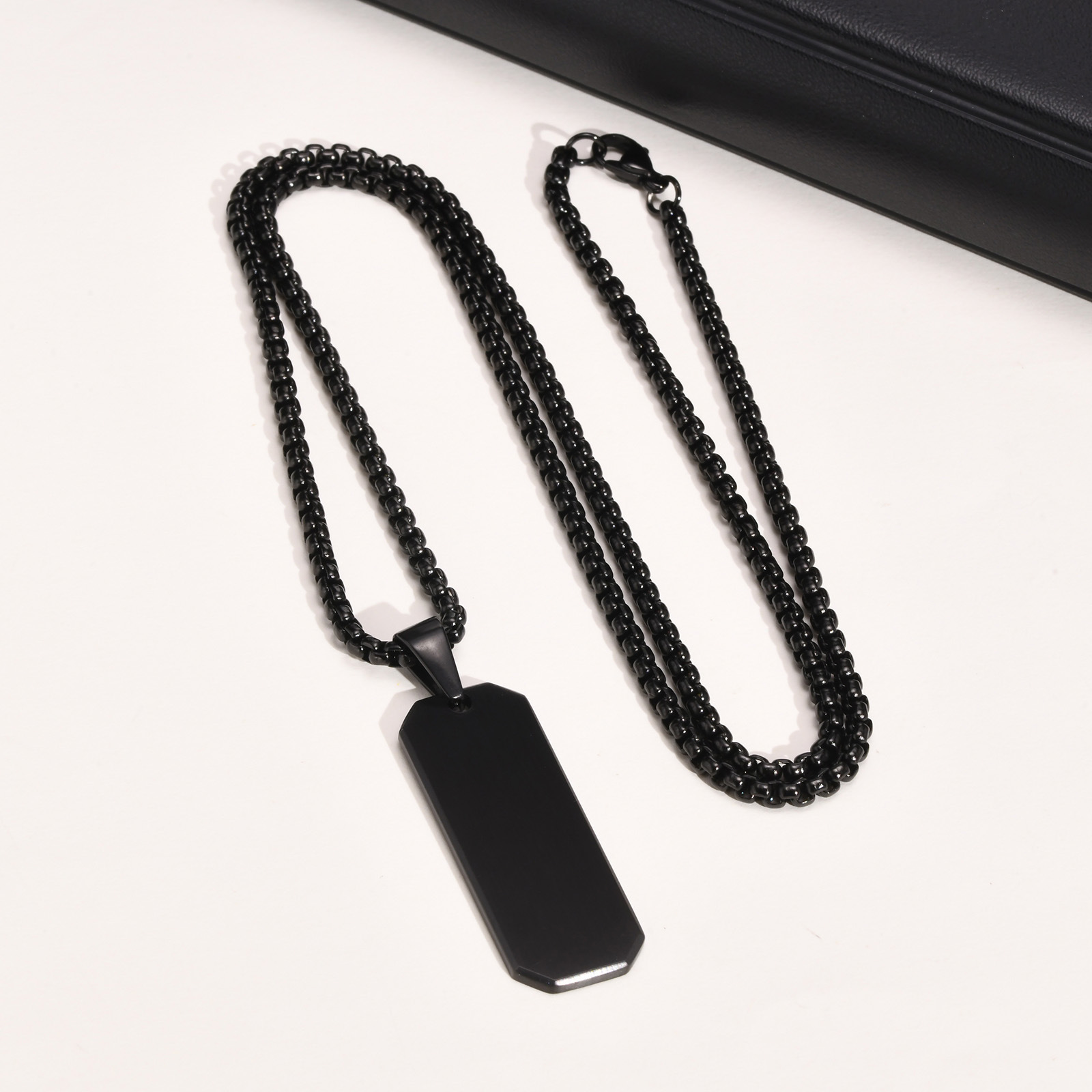 6:Black pendant with chain