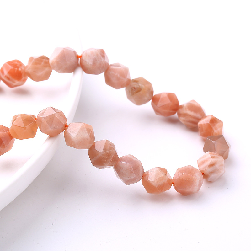 Sunstone 6mm (about 60pieces)