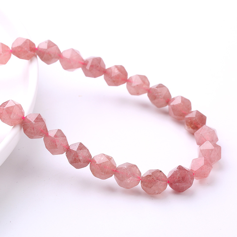 Strawberry Quartz 6mm (about 60pieces)