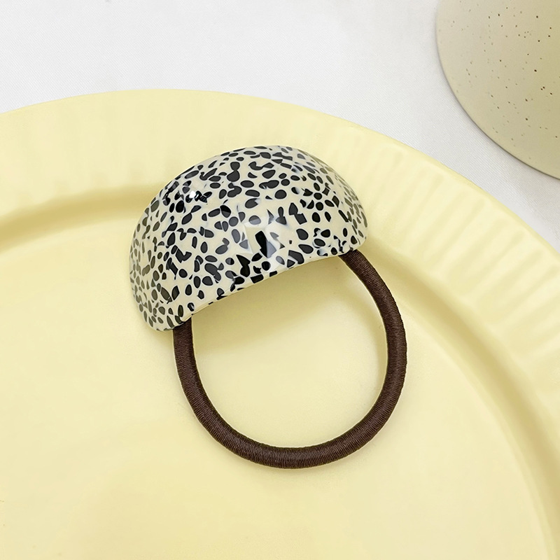 3:Leopard beige