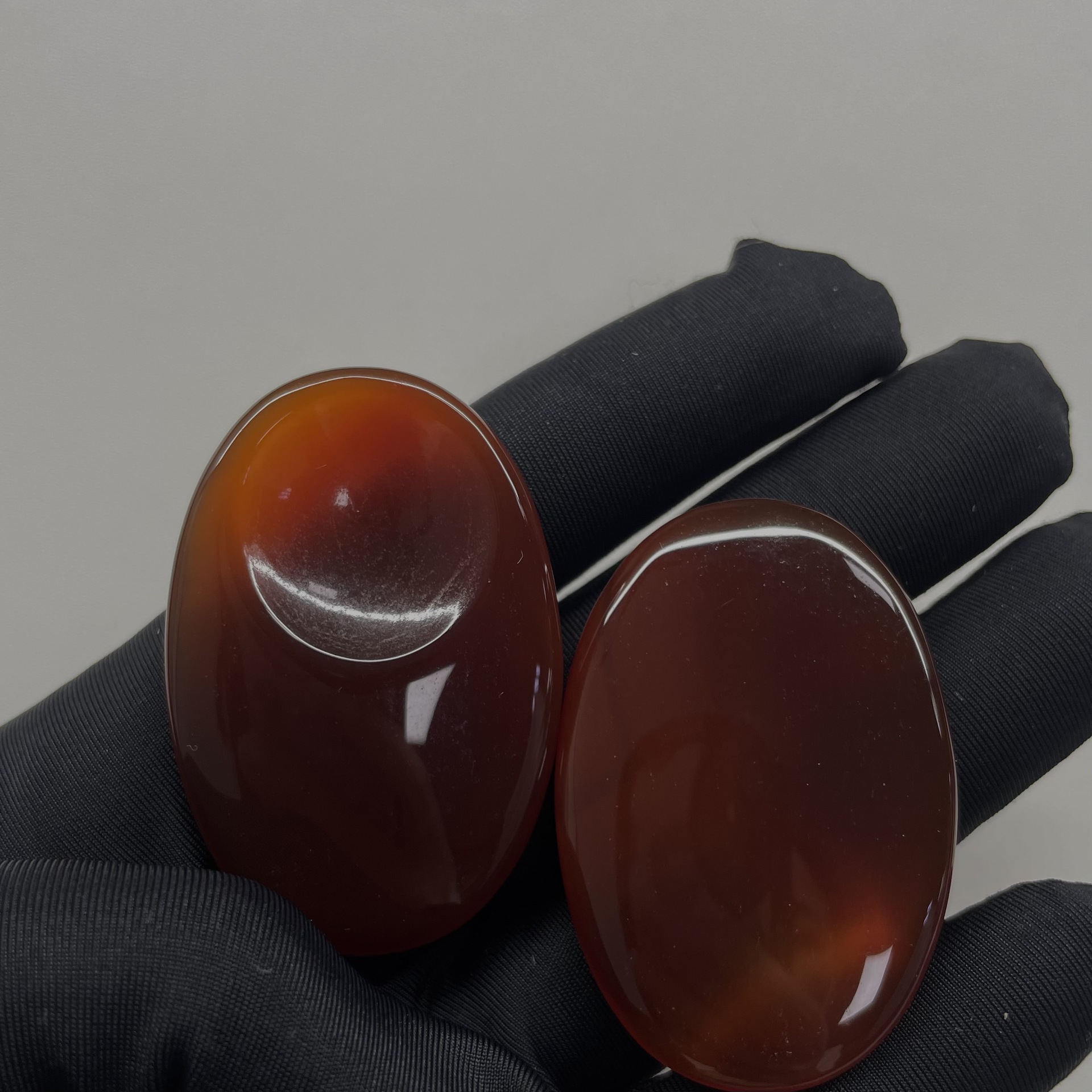 11 Red Agate