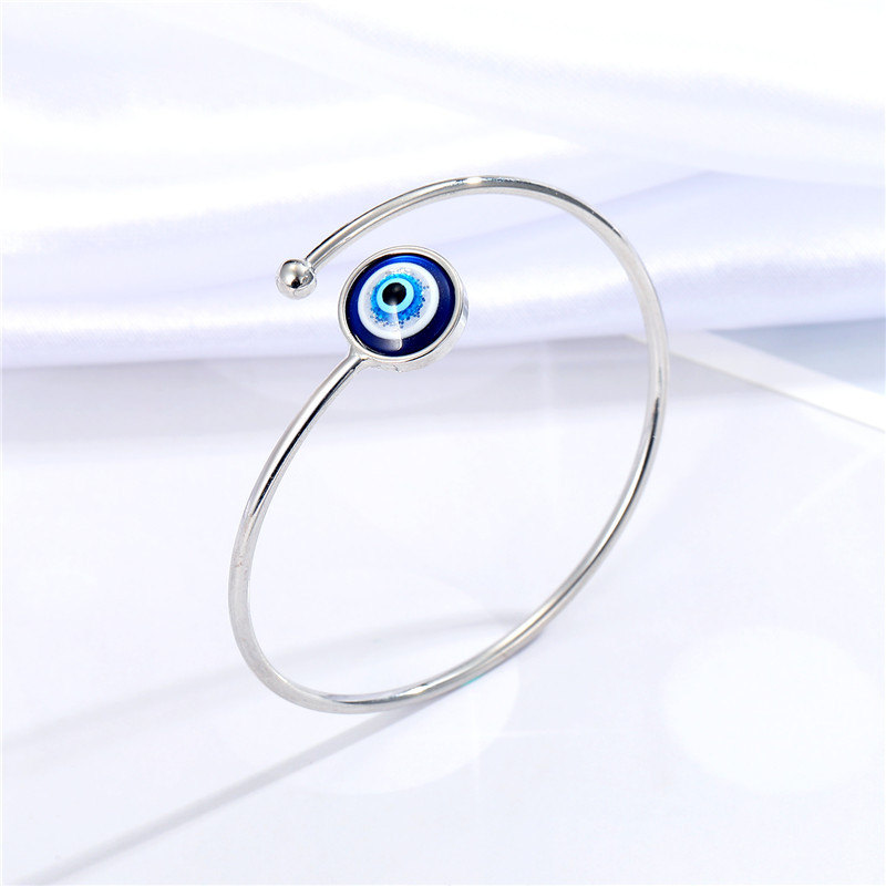 Blue pink eye silver bracelet