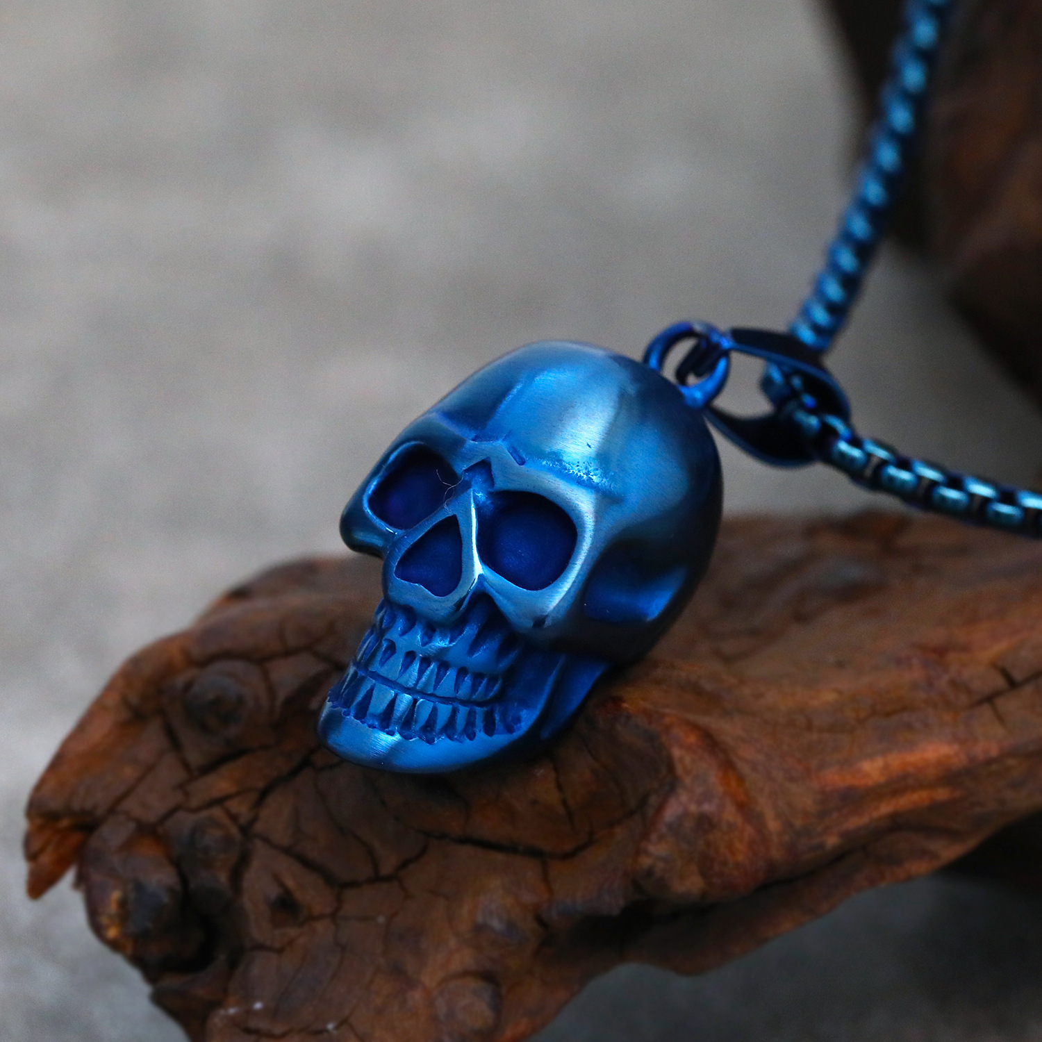 Blue pendant