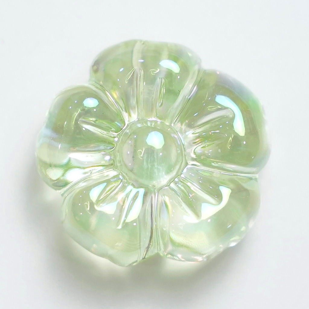 Transparent light green