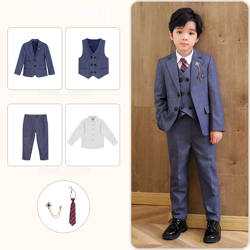 Six-piece suit ( shirt, brooch, tie )