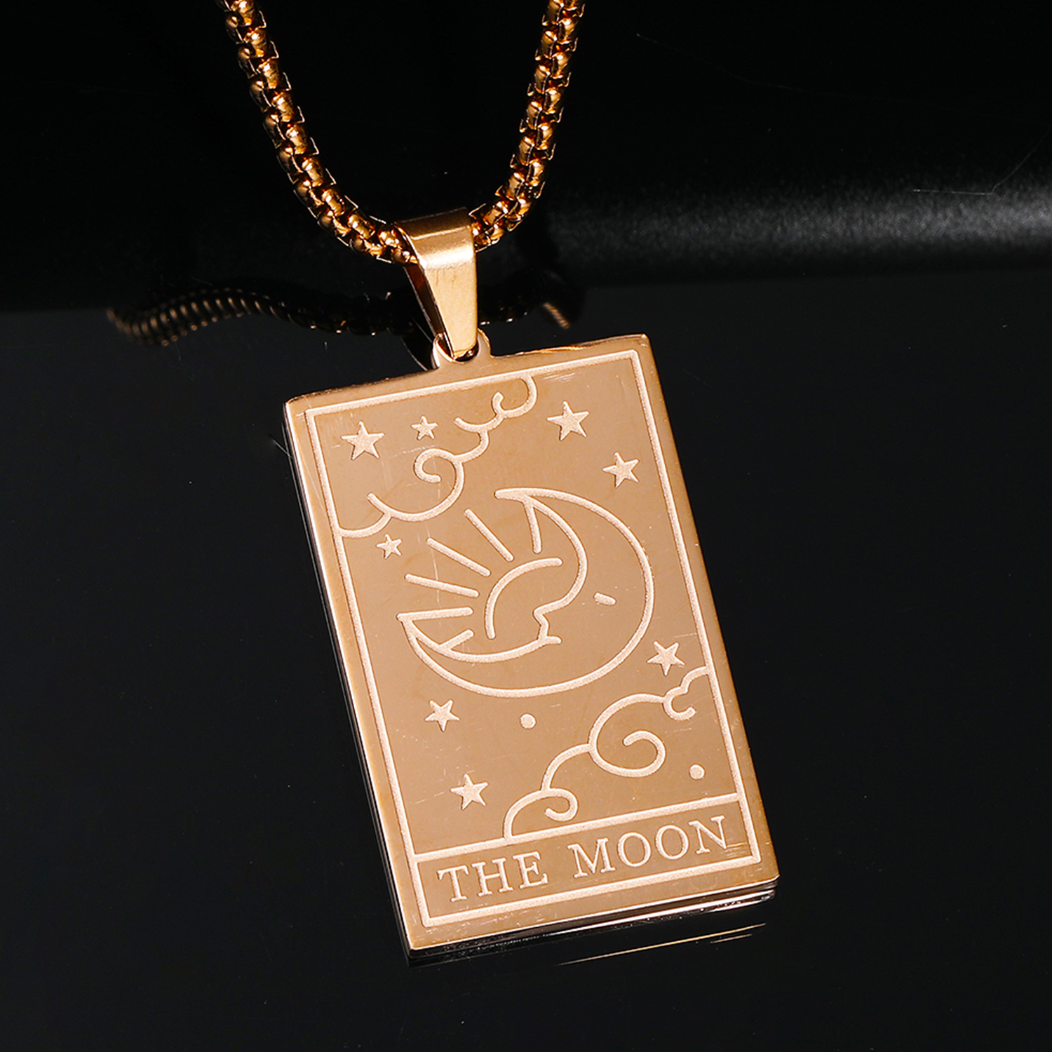 3:Rose gold pendant