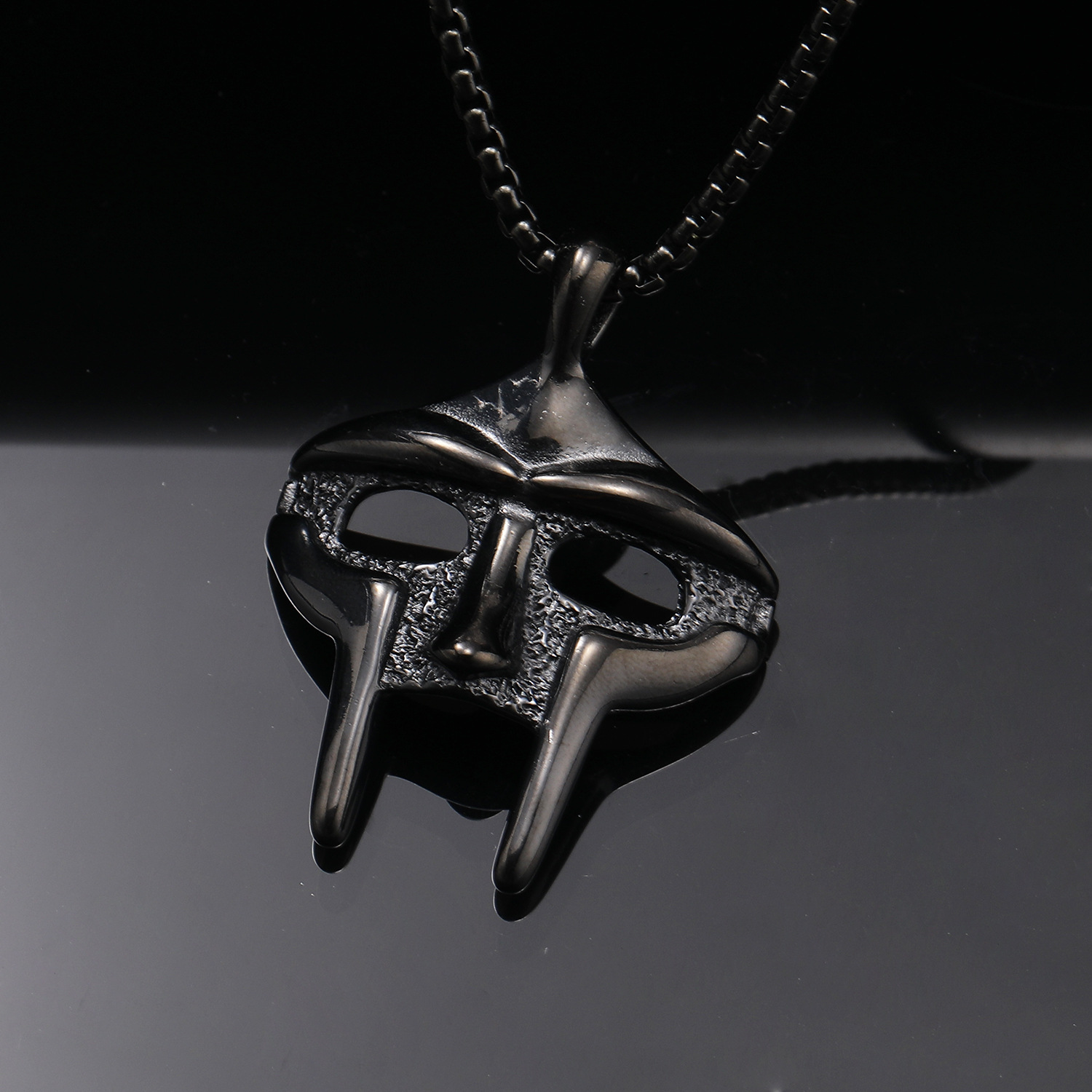 3:Black Pendant