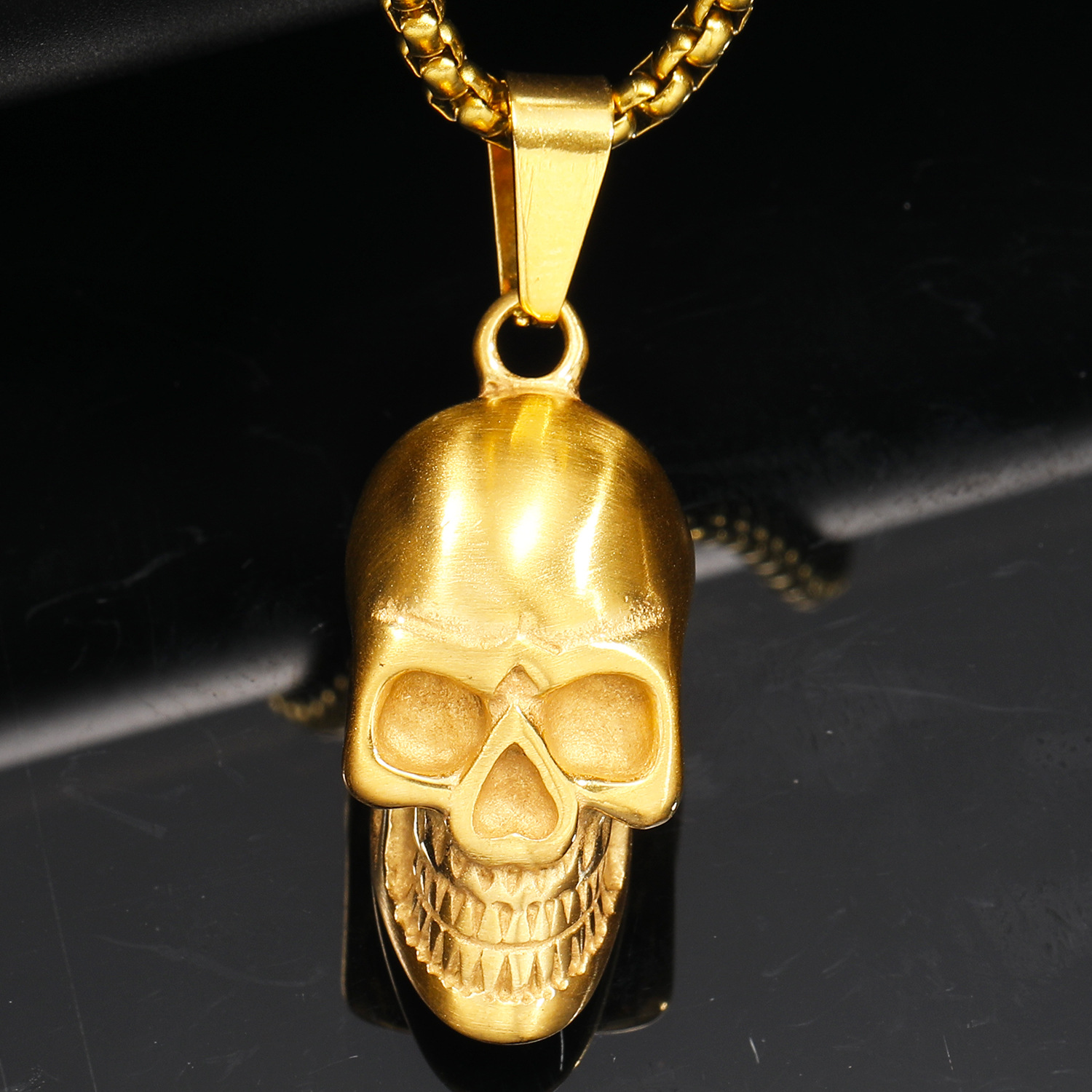 3:Gold Pendant