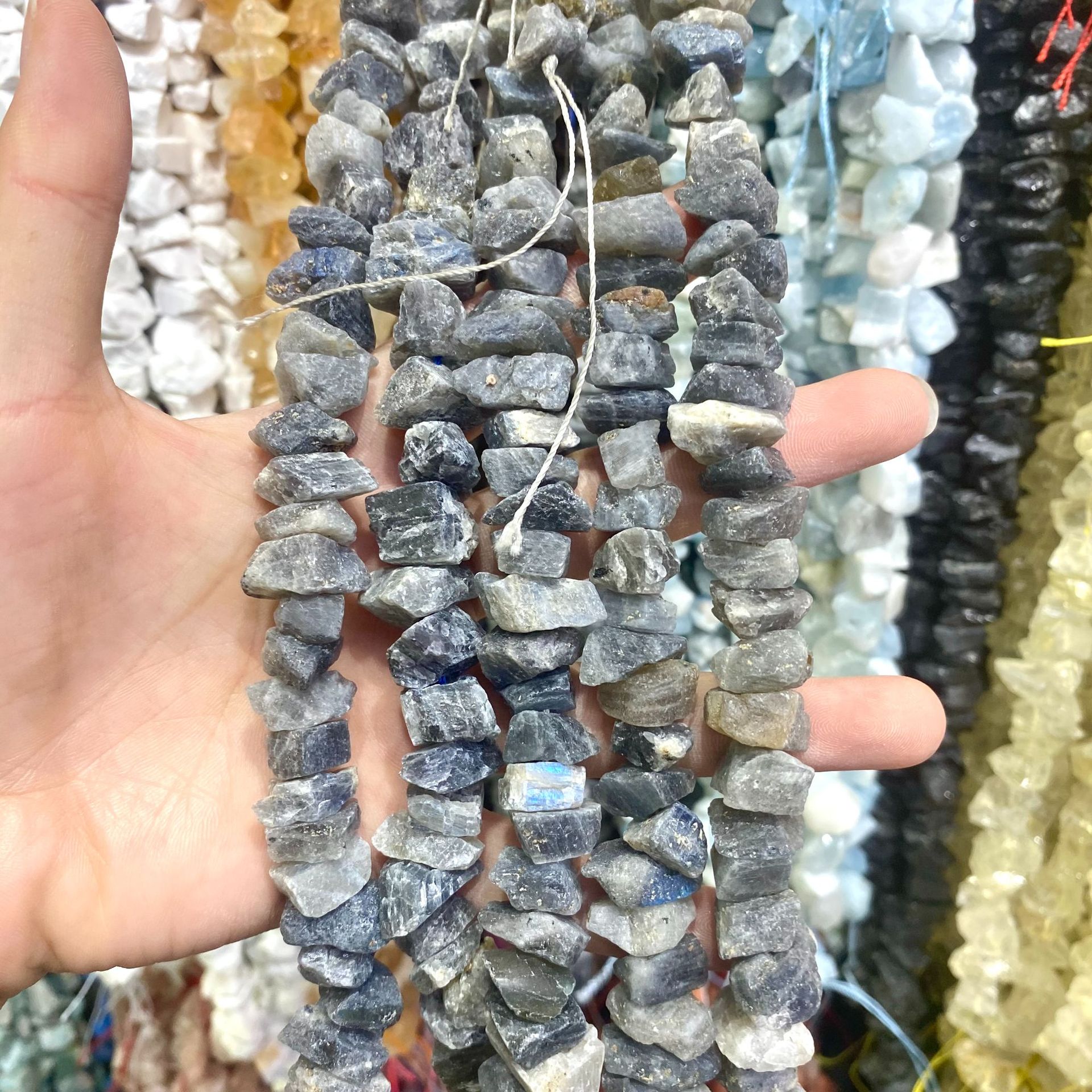 20 labradorite