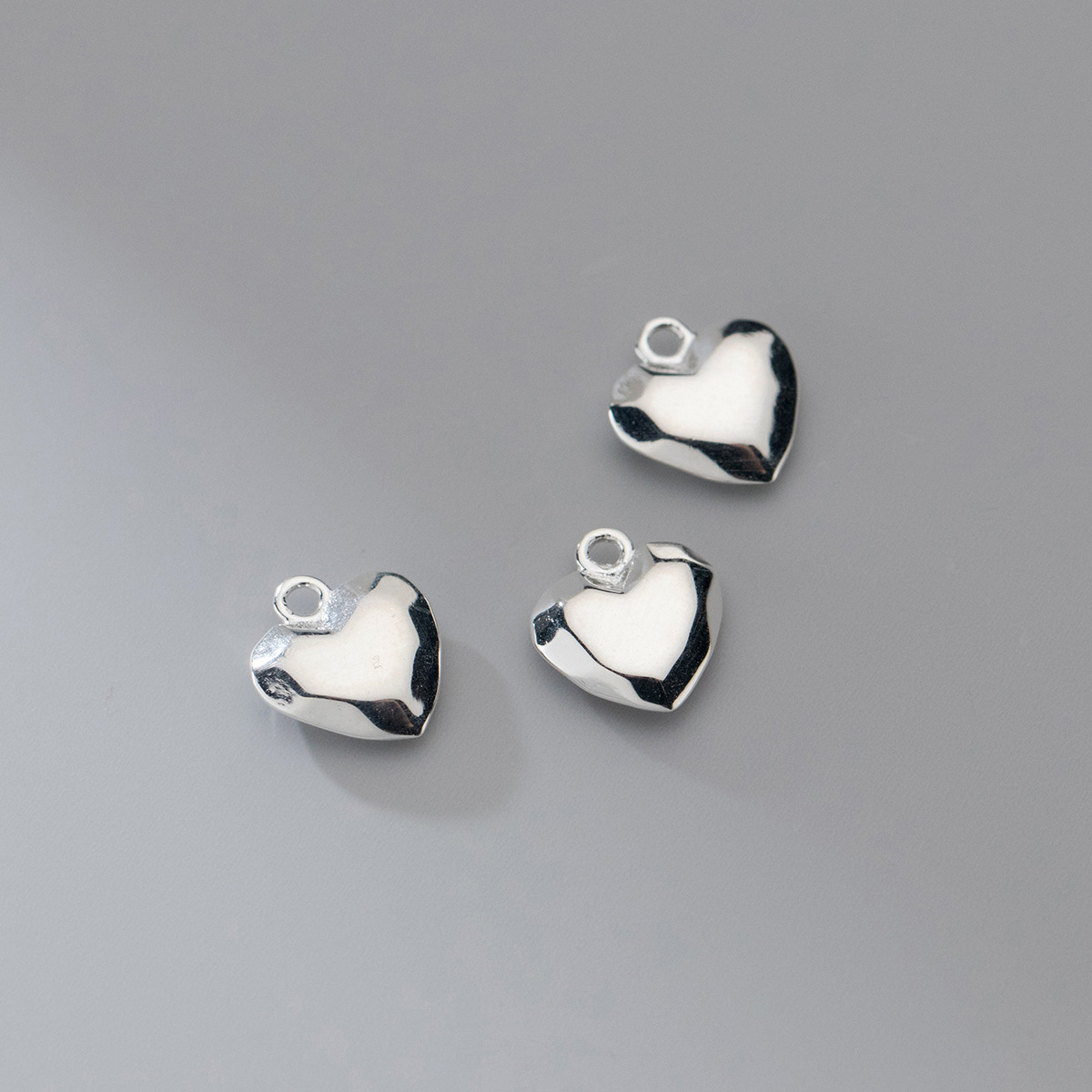 Heart 10 * 9 * 2.7 mm