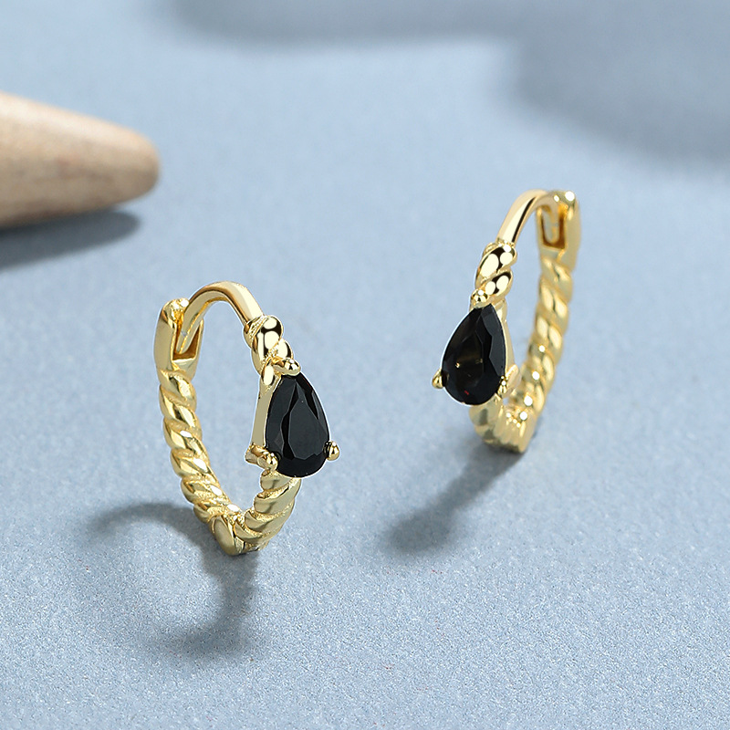 Gold/pair (black diamonds)