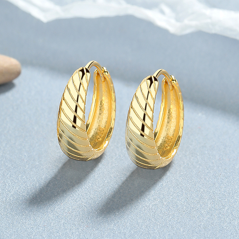 Gold/pair XL -14.6 x 15.4 mm