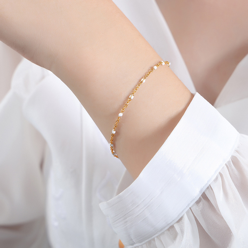 1:White oil drop bracelet