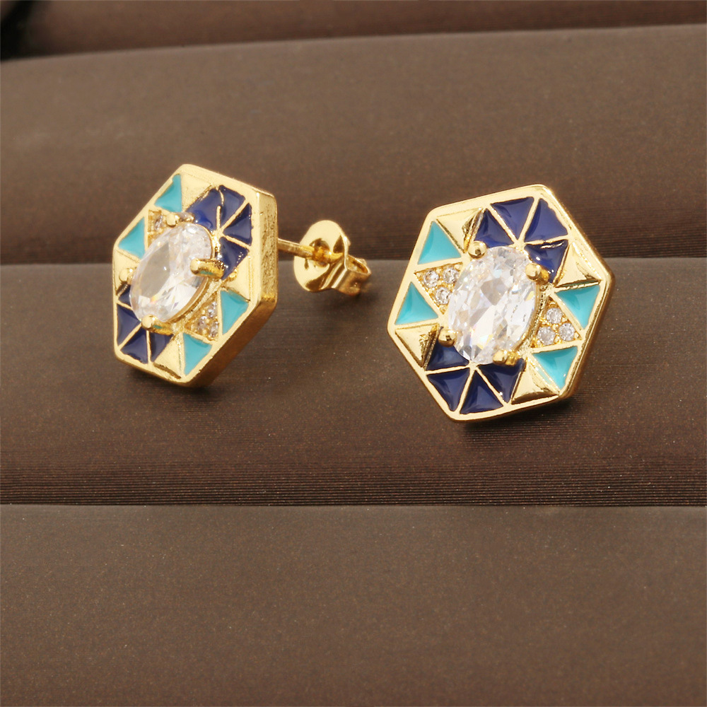 A earrings 12x15mm