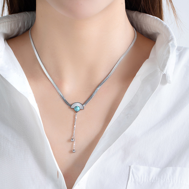 Steel necklace