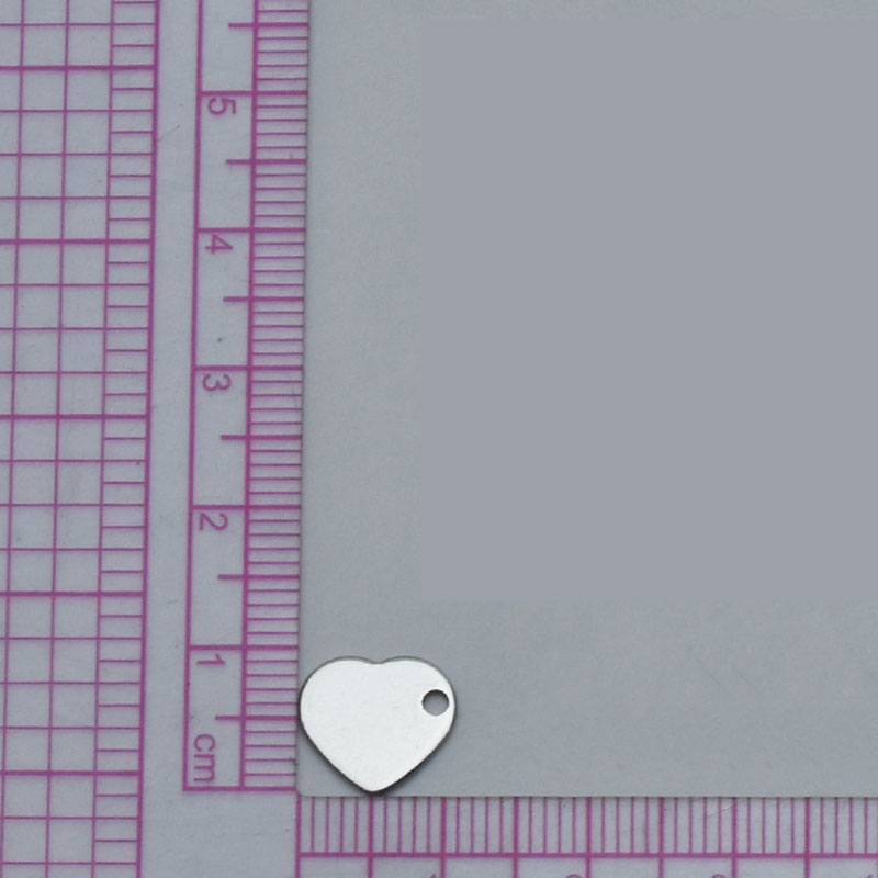 A.11x10x0.85mm