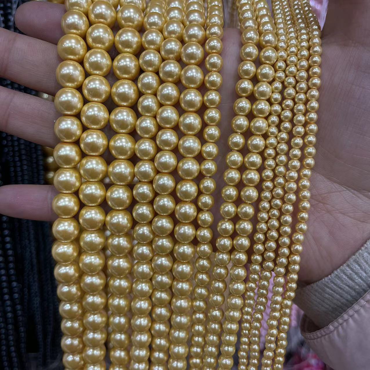 golden yellow 4mm