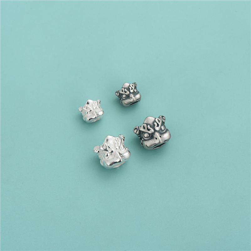 Large plain silver - Width: 10.7MM Height: 8.9MM H