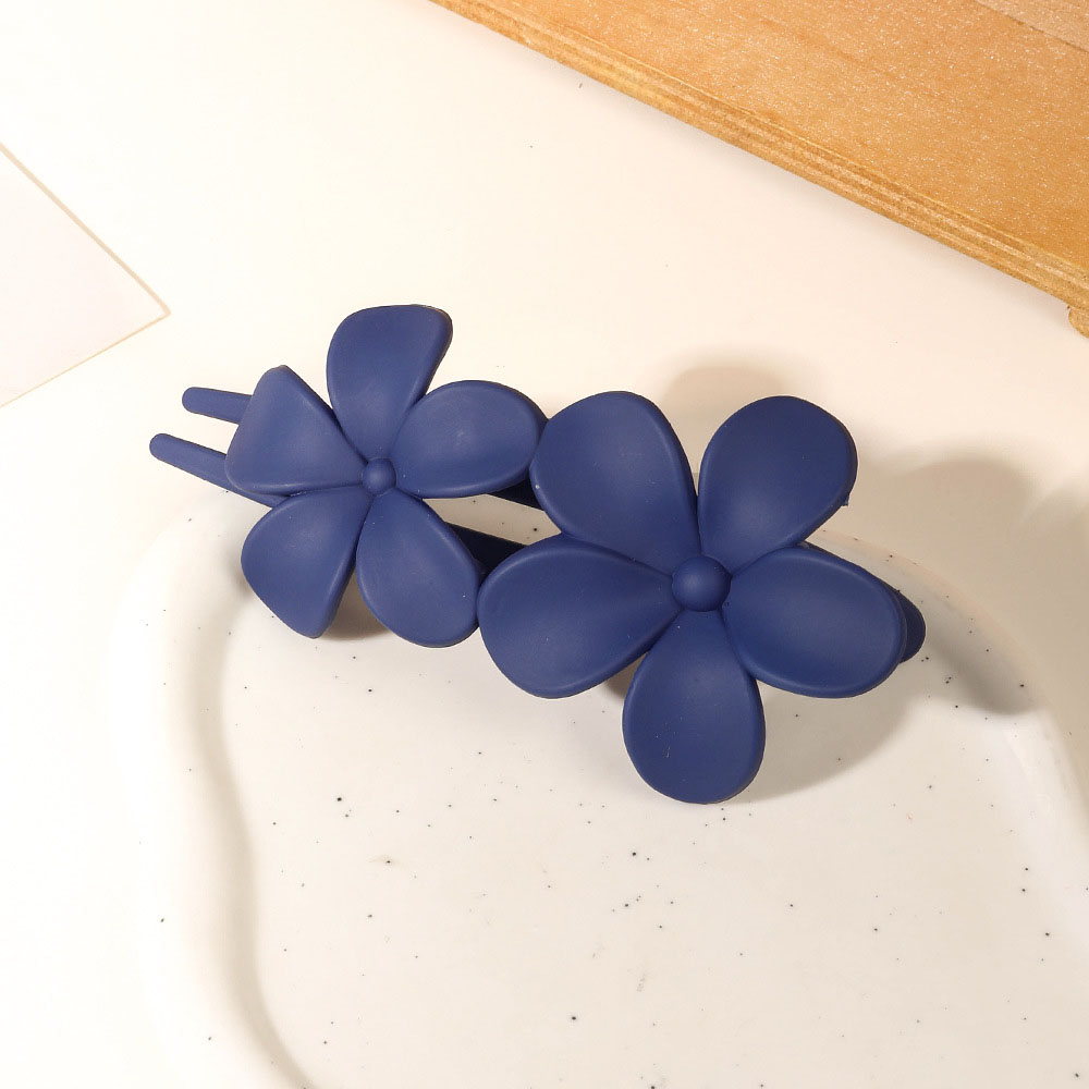 31:Double flower duck clip - frosted navy blue