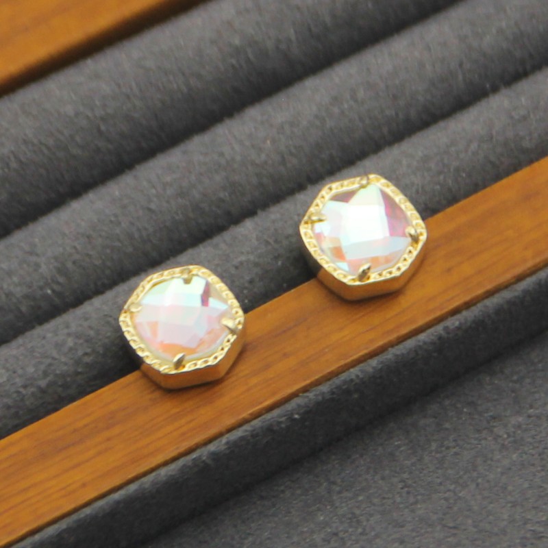 Stud earrings -10mm