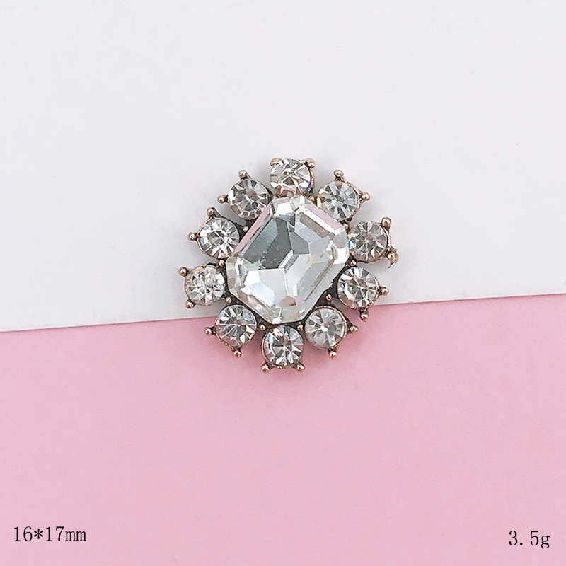 D1720 Gemstone