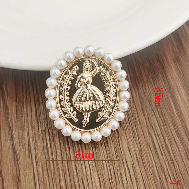 D1647 Dancer Pearl Ring