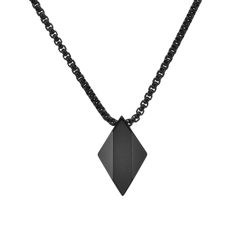 Black [ with chain ]