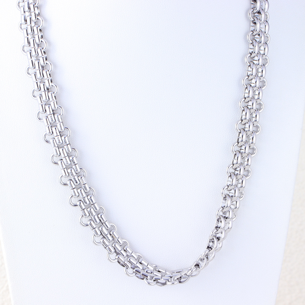 Silver necklace