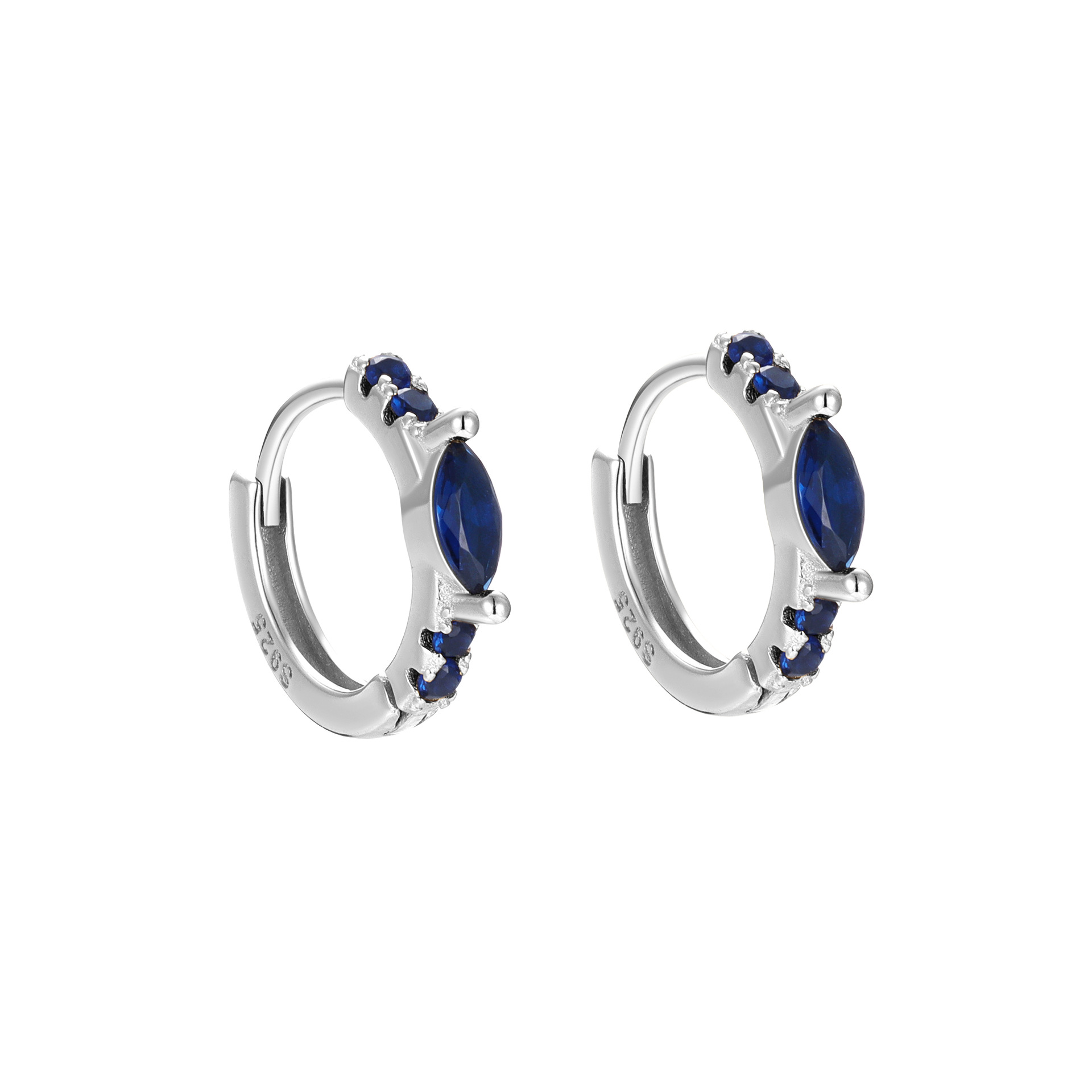 2:White gold blue stone