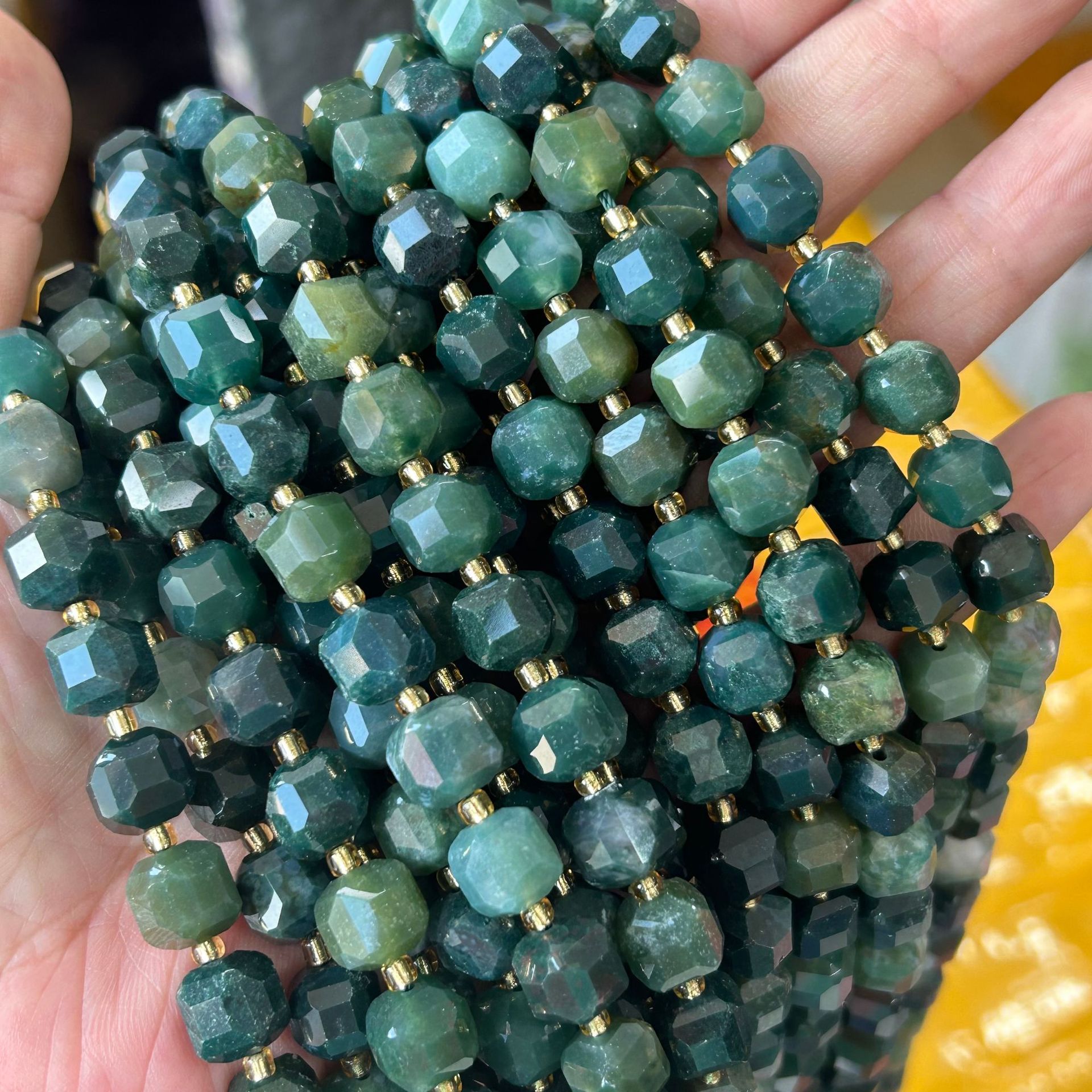 31 moss agate