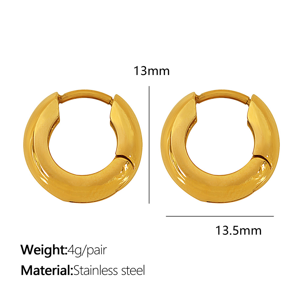 3:EH245 Gold earrings