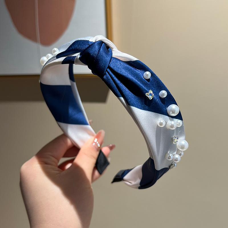 3:Dark blue matching pearl knot headband