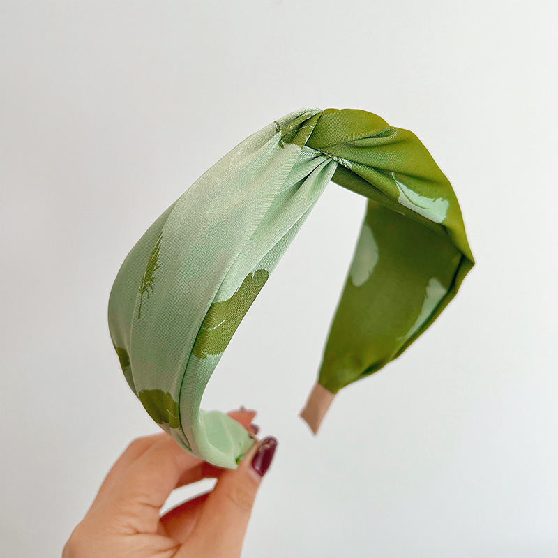 Green printed cross headband