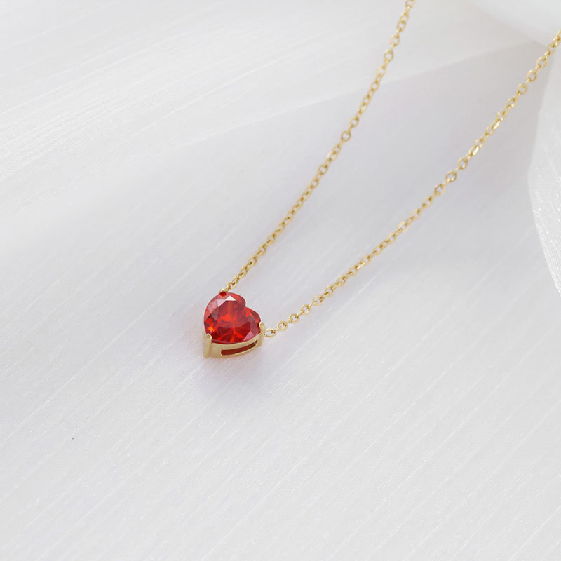 14k gold + red diamond