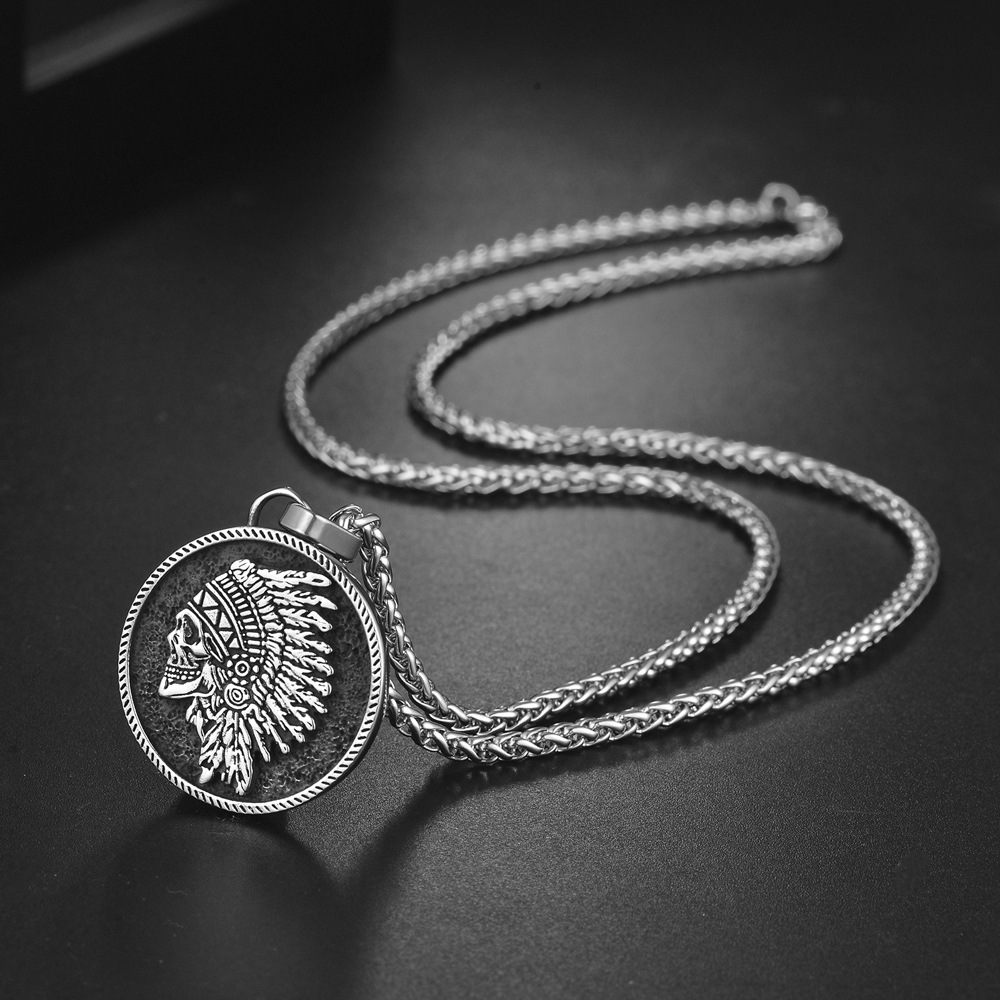 Pendant and 3.0*60 long chain