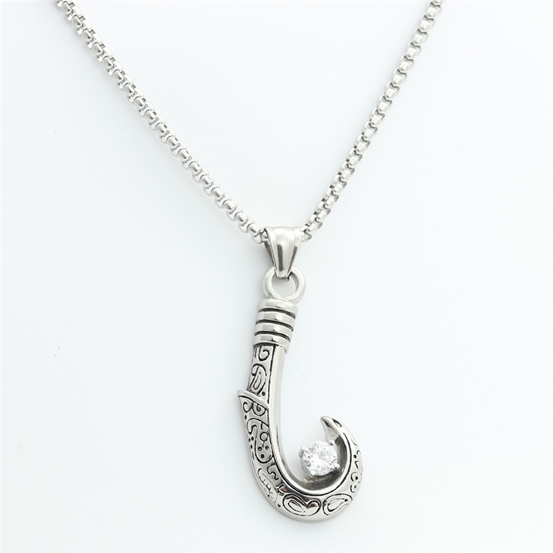 White diamond pendant with chain 3.0 * 60cm