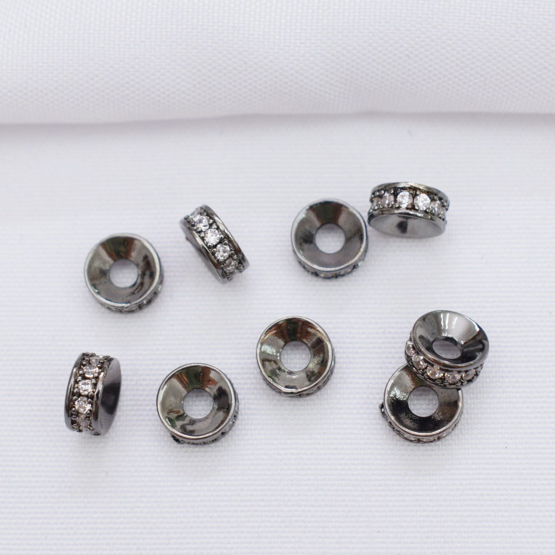 12:Black 6mm